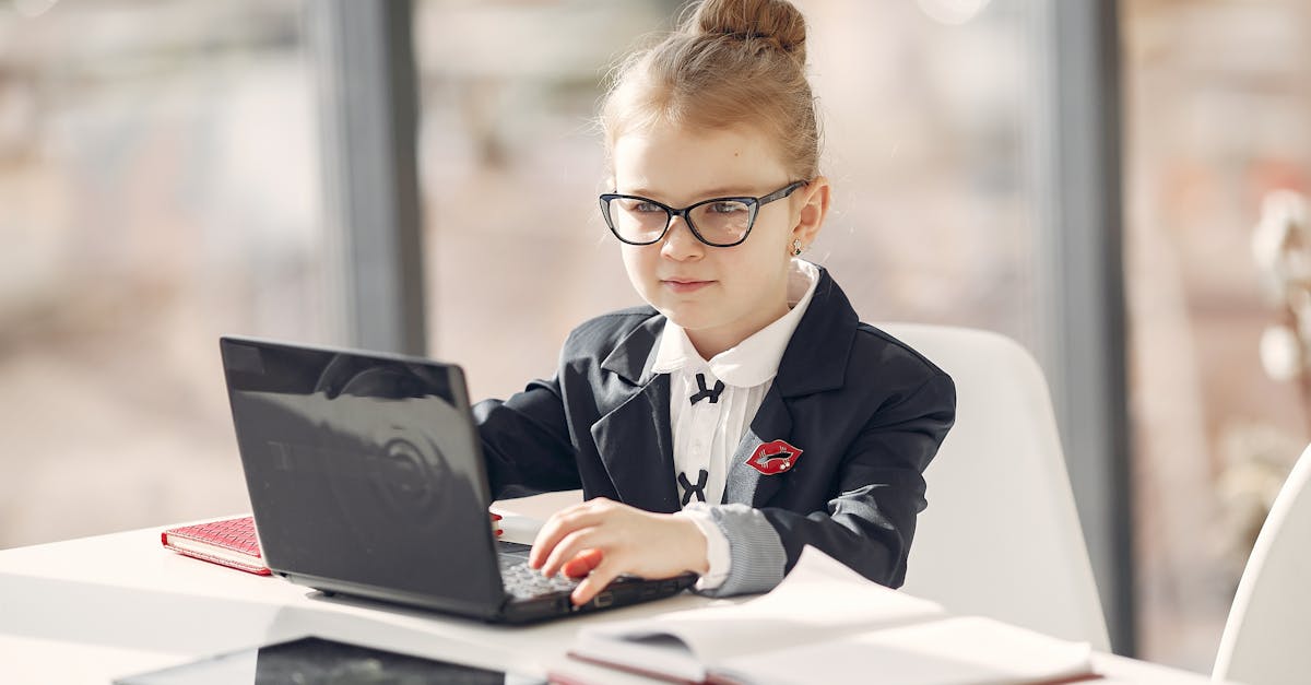 What are the 7 email marketing strategies?